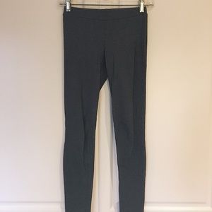 LIKE NEW | BRASS PLUM NORDSTROM LEGGINGS xs